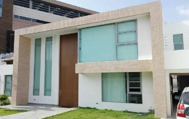 Fachada de la casa de la familia Uribe de la Ossa, en Barranquilla.